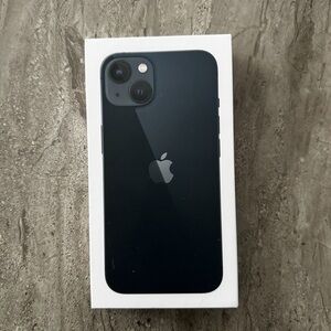 iPhone 13 128gb (Midnight Blue) Excellent Condition (88% Battery Health)